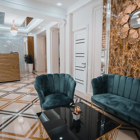 Demure Hotel Tashkent Ngoại thất bức ảnh