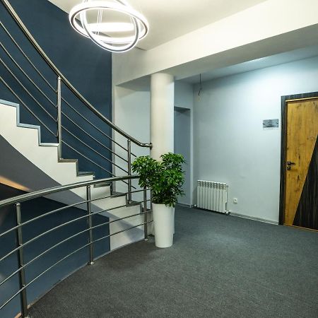 Demure Hotel Tashkent Ngoại thất bức ảnh