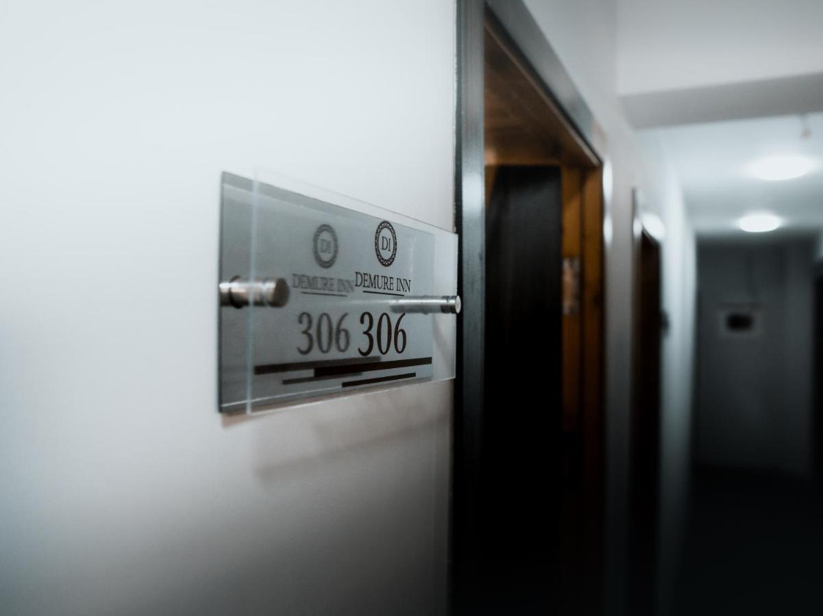 Demure Hotel Tashkent Ngoại thất bức ảnh