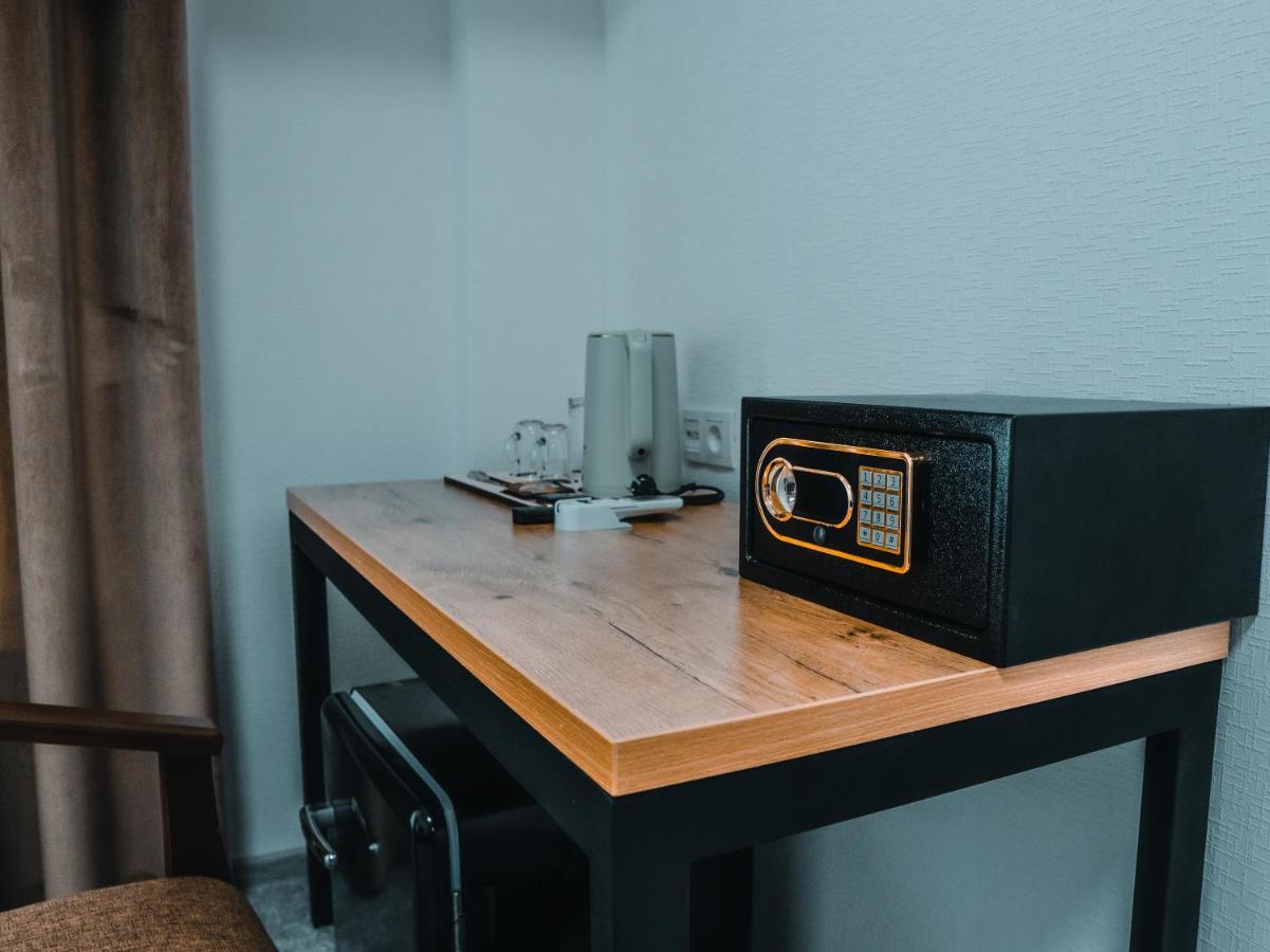 Demure Hotel Tashkent Ngoại thất bức ảnh